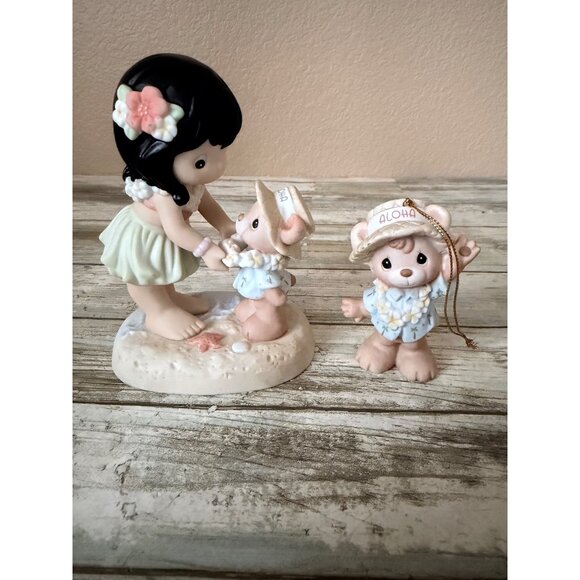 Precious Moments Other - Precious Moments In Paradise 101549 (2001) + Aloha Bear Ornament 101550 Set of 2
